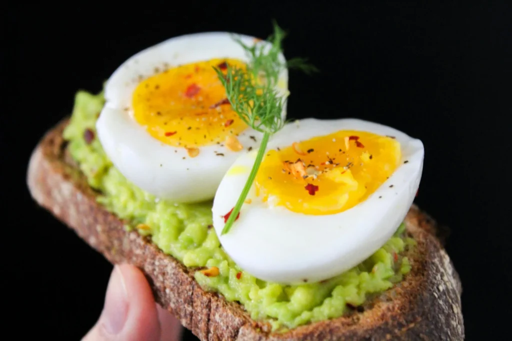 1 Simple Avocado Toast with Egg Recipe You’ll Want Every Morning