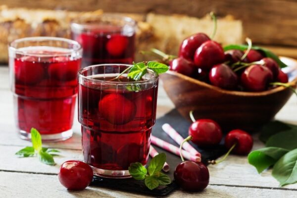 "10 Reasons to Love the Cherry Limeade Drink: A Refreshing Blend of Sweet and Tart"