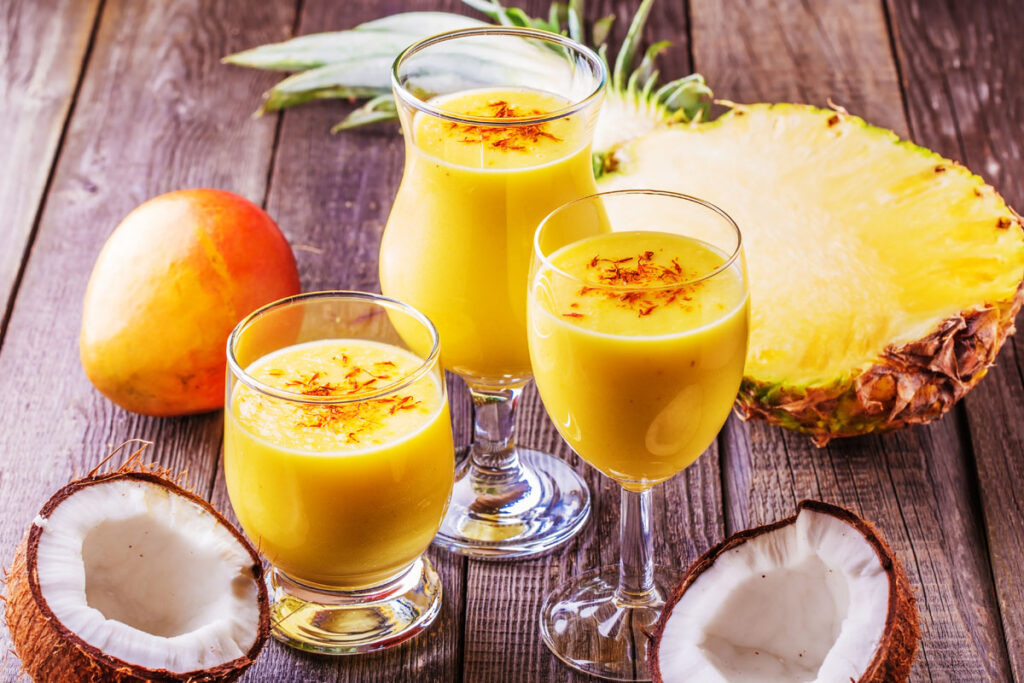 "10 Reasons to Love the Mango Coconut Smoothie: A Tropical Taste of Health and Happiness"
