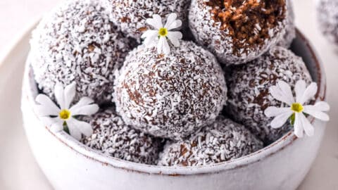 Condensed-Milk-Truffles-1-4-480x270 Condensed Milk Truffles 1 4 480x270 1