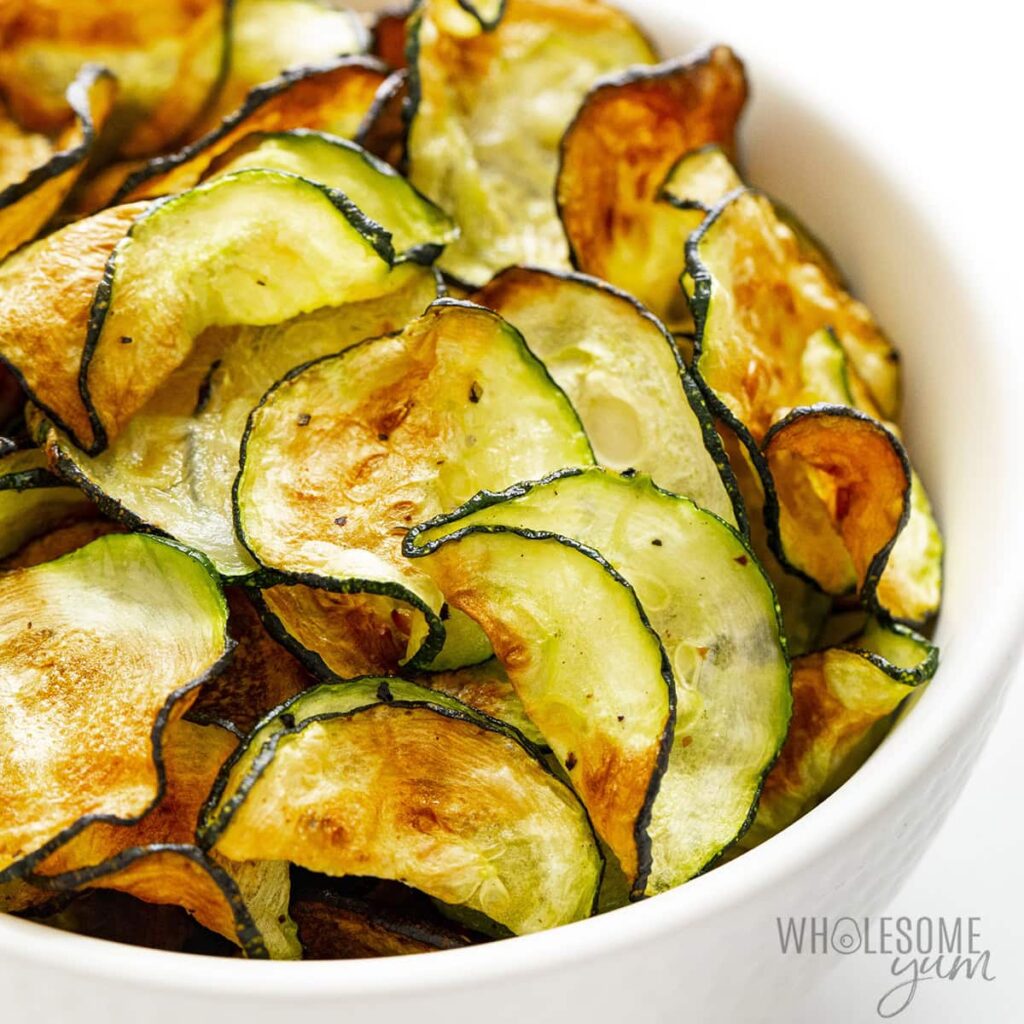 wholesomeyum-Air-Fryer-Zucchini-Chips-27 wholesomeyum Air Fryer Zucchini Chips 27