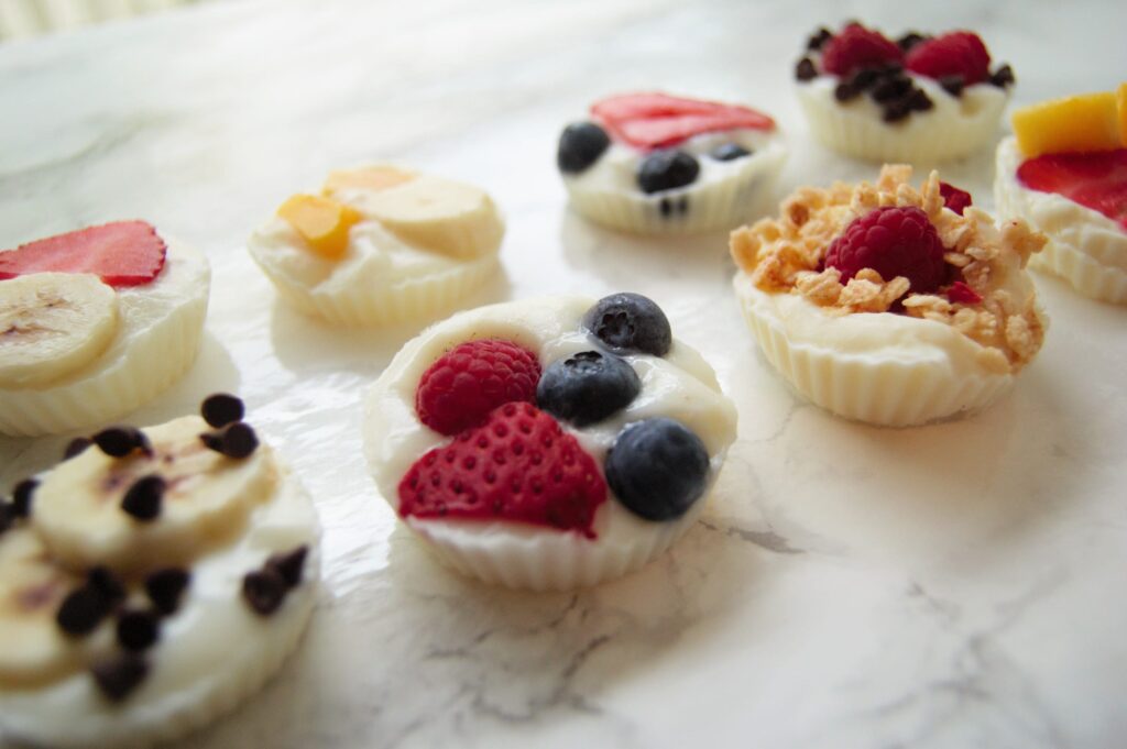 Frozen-Fruit-Yogurt-Bites Frozen Fruit Yogurt Bites