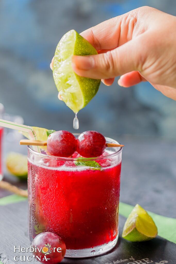 7 Reasons to Love Grape Mint Iced Juice: A Cool Twist of Flavor